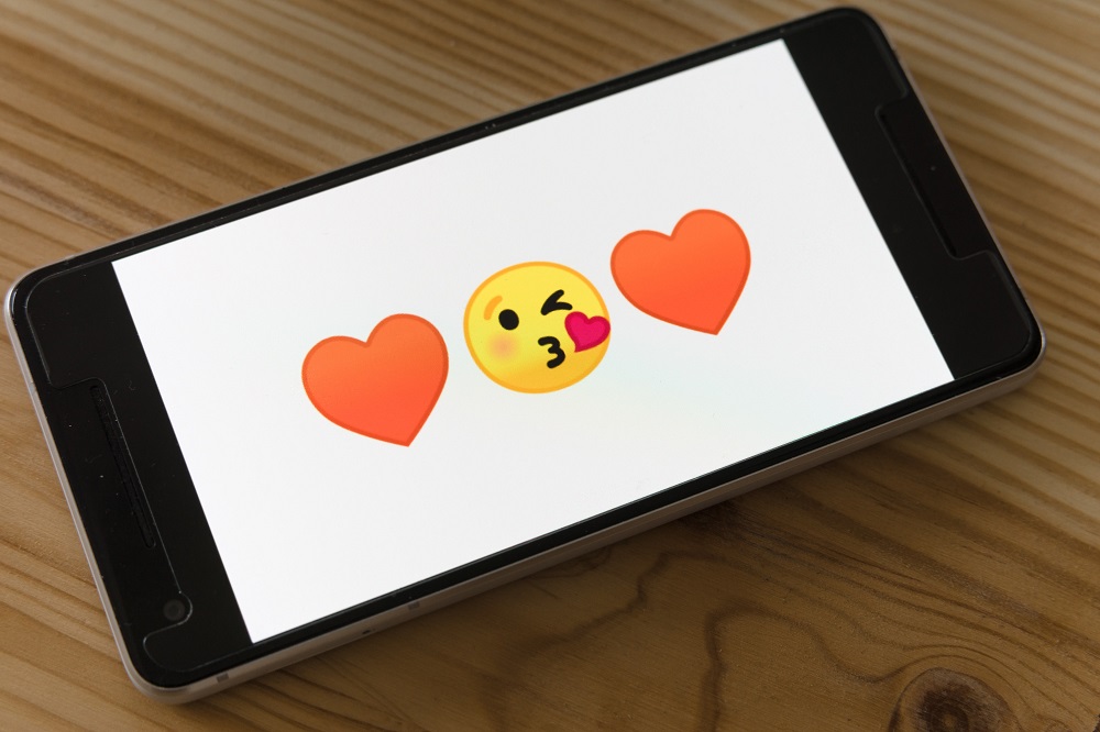 Gunakan Emoji untuk Menunjukkan Perasaan